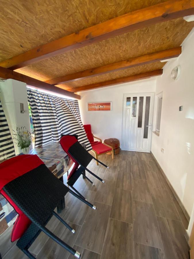Apartman Tomislav Apartment Galizana Exterior photo